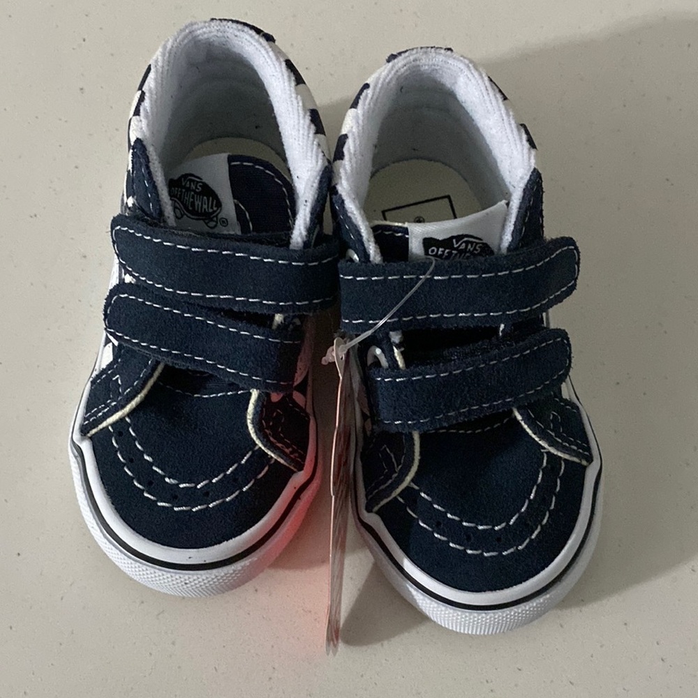 NWT toddler vans size 4.5